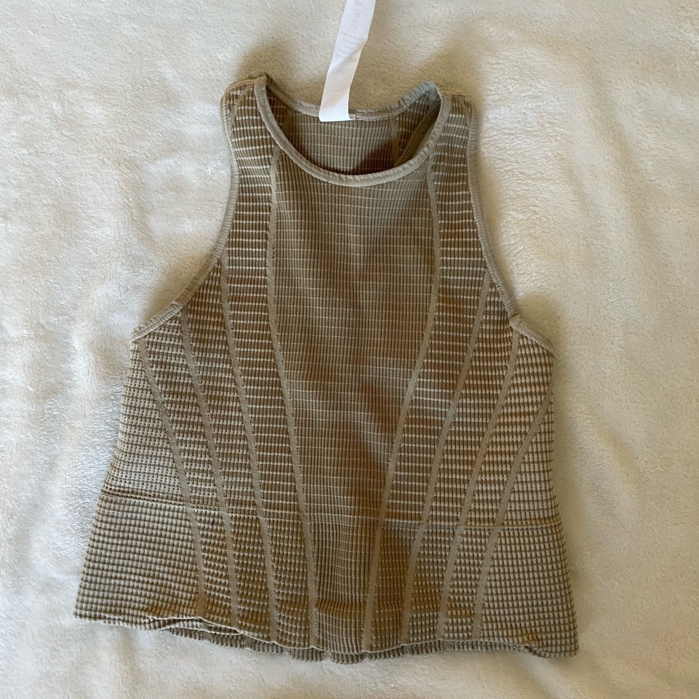 Avocado Beige Textured Crop Top